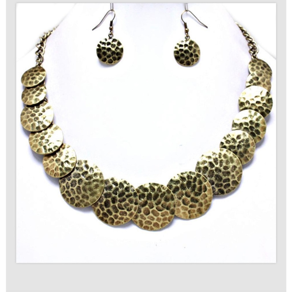 Gold Necklace Earrings Hammered Circle Disc Vintage Style Jewelry Set Women